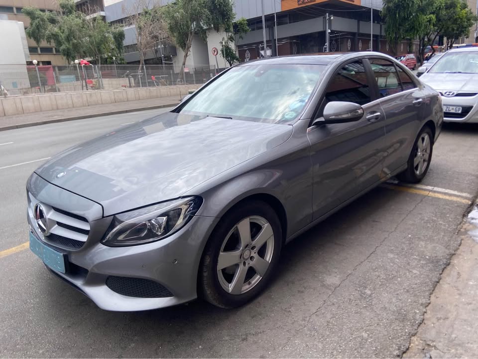 2016 Mercedes Benz C180 90000km
