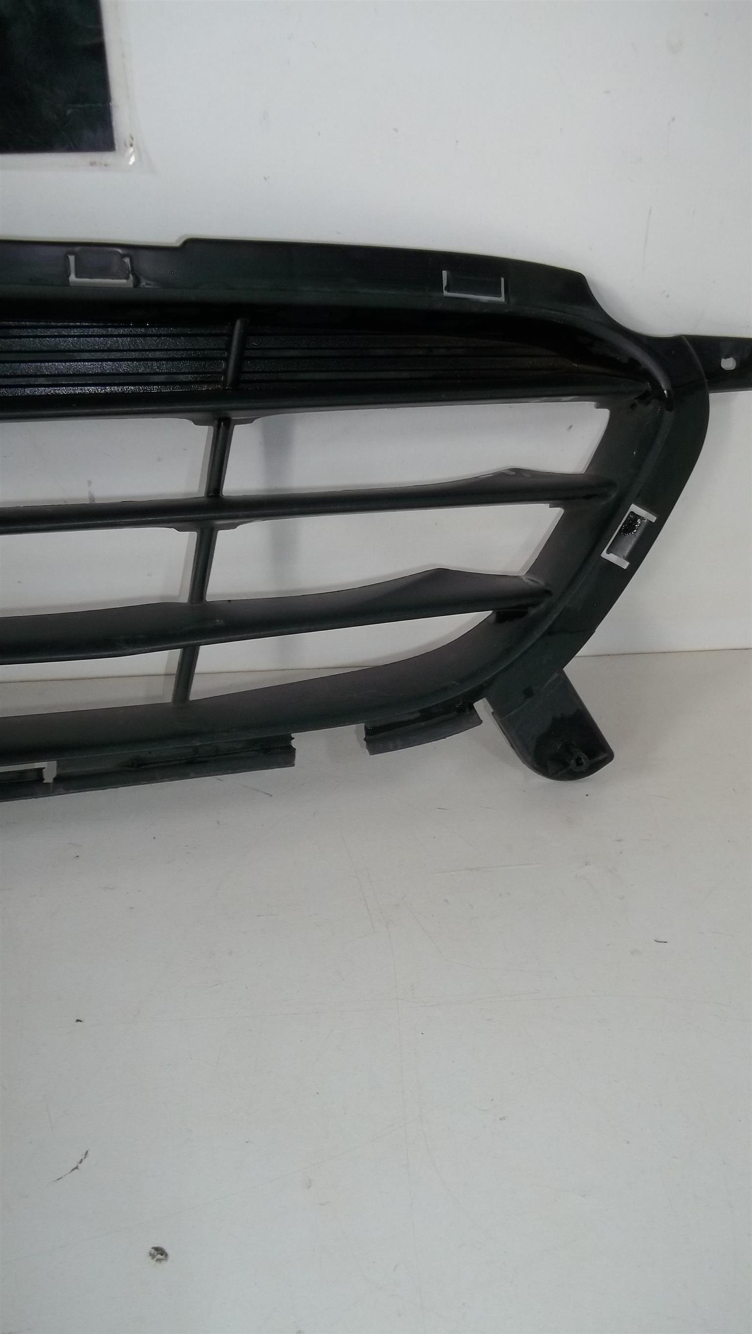 Hyundai Accent grille - Private Seller