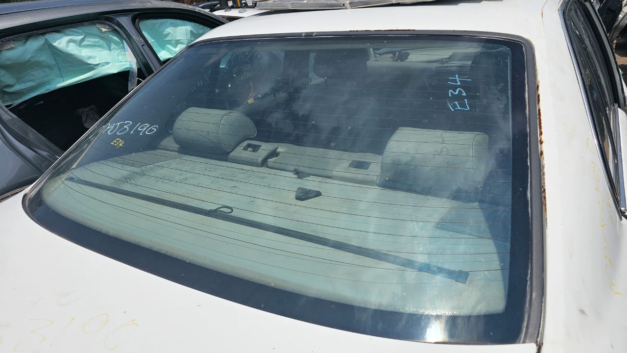 BMW 530i E34 rear windscreen for sale