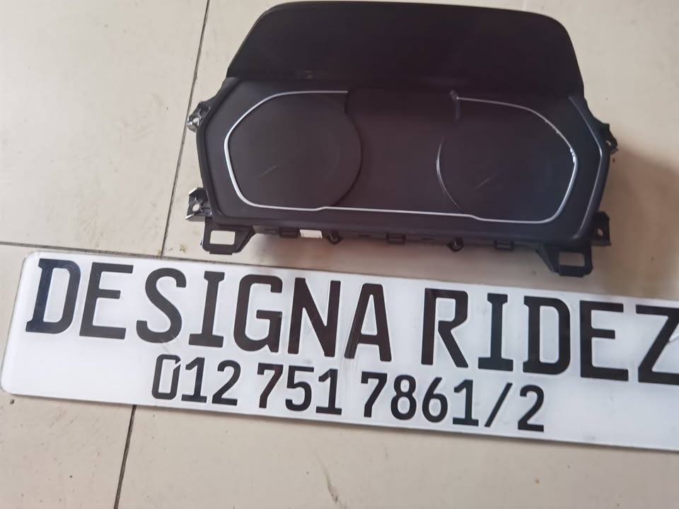 BMW U11 X1 INSTUMENT CLUSTER AVAILABLE - Private Seller BMW U11 X1 INSTUMENT CLUSTER AVAILABLE - Private Seller