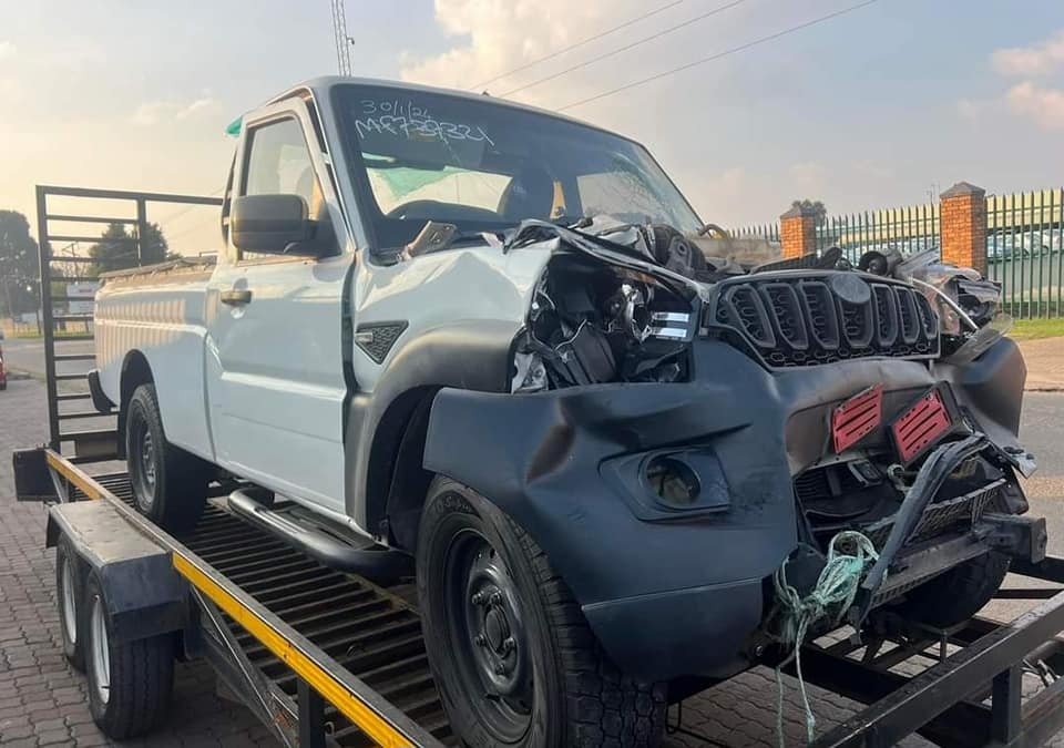 Mahindra Scorpio S4 Stripping For Spares - Private Seller