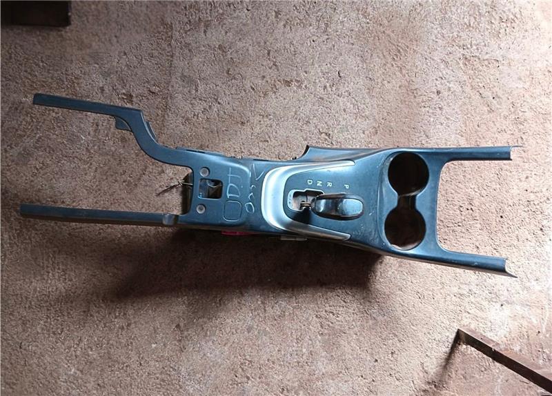 Dodge Journey Gear-Lever. Used Still in Good Condition - Private Seller Dodge Journey Gear-Lever. Used Still in Good Condition - Private Seller