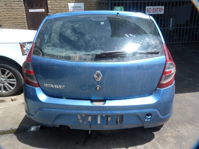 Renault Sandero 1.6 8V Manual Blue - 2010 STRIPPING FOR SPARES - Private Seller