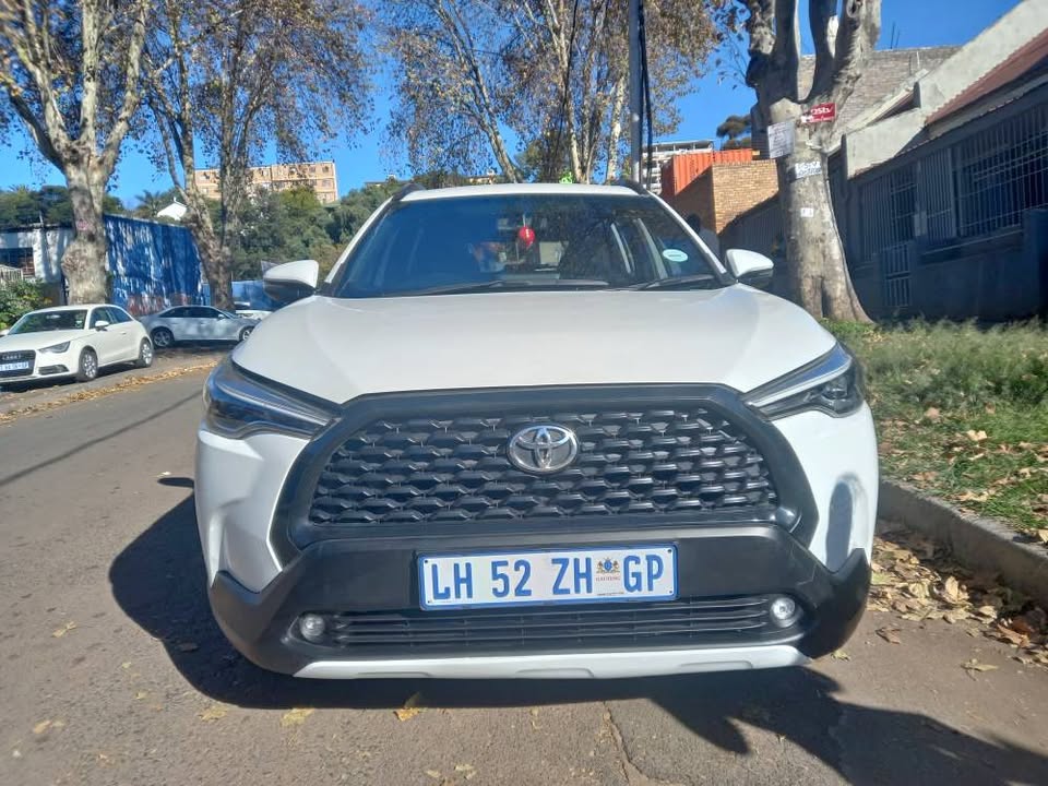 2023 Toyota Corolla Cross XS 1.8 Petrol,  Automatic, White, Leather seat,15000kms