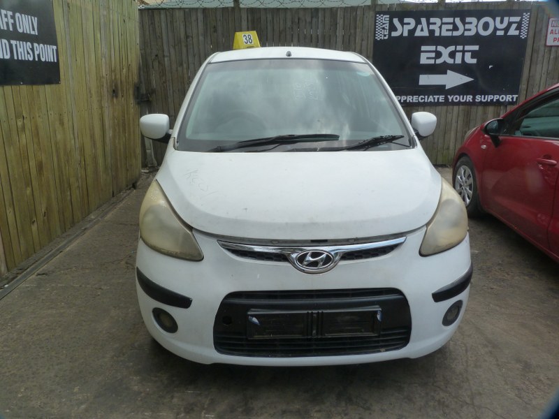 Hyundai i10 GLS Manual White - 2010 STRIPPING FOR SPARES - Private Seller Hyundai i10 GLS Manual White - 2010 STRIPPING FOR SPARES - Private Seller