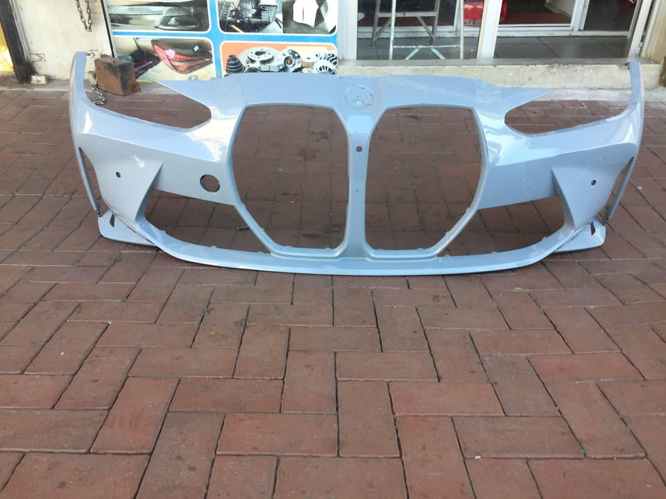 BMW G80 M4 front bumper for sell in good condition nice and clean - Private Seller