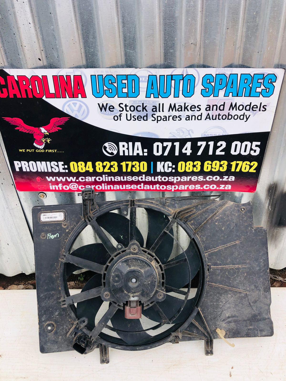 Ford fiesta fan (cowling damaged) - Private Seller Ford fiesta fan (cowling damaged) - Private Seller