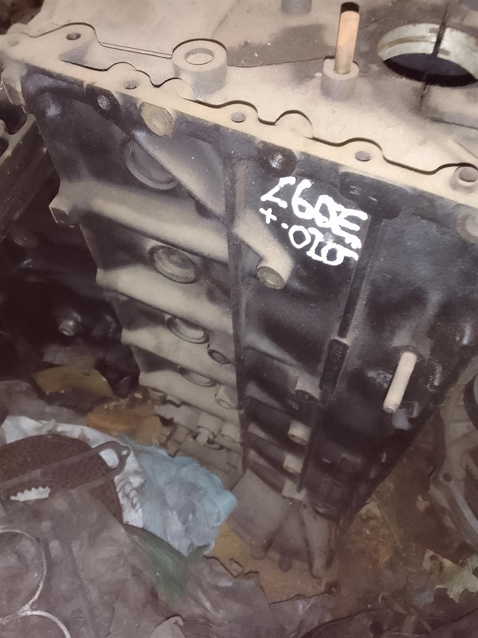 Mercedes 260e / 300e spares