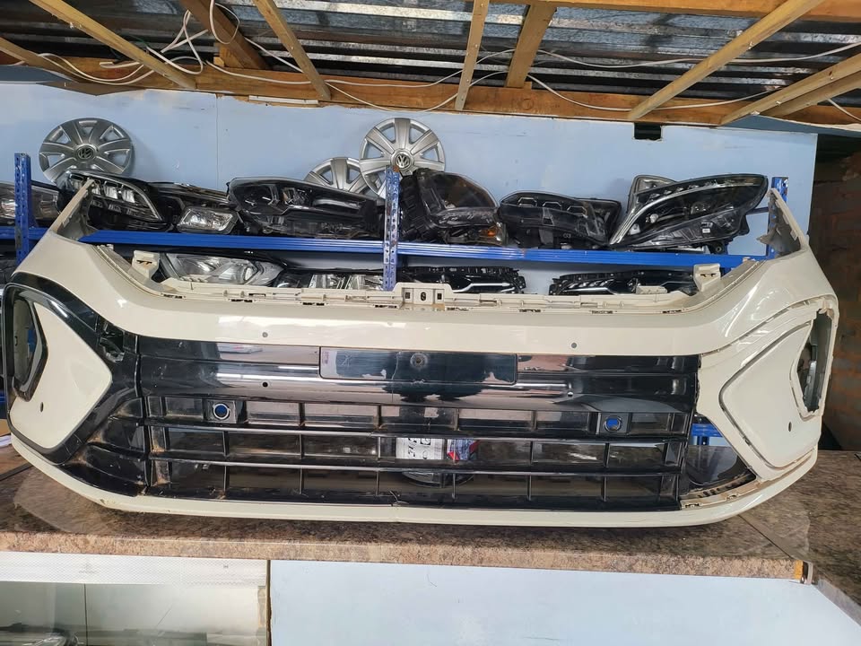 Vw Taigo Rline front bumper in an excellent condition available for sale.
