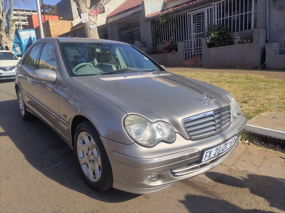2007 Mercedes Benz C200 kompressor Automatic