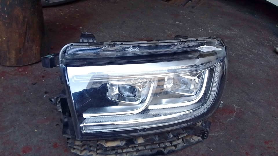 GWM P-series headlights - Private Seller GWM P-series headlights - Private Seller