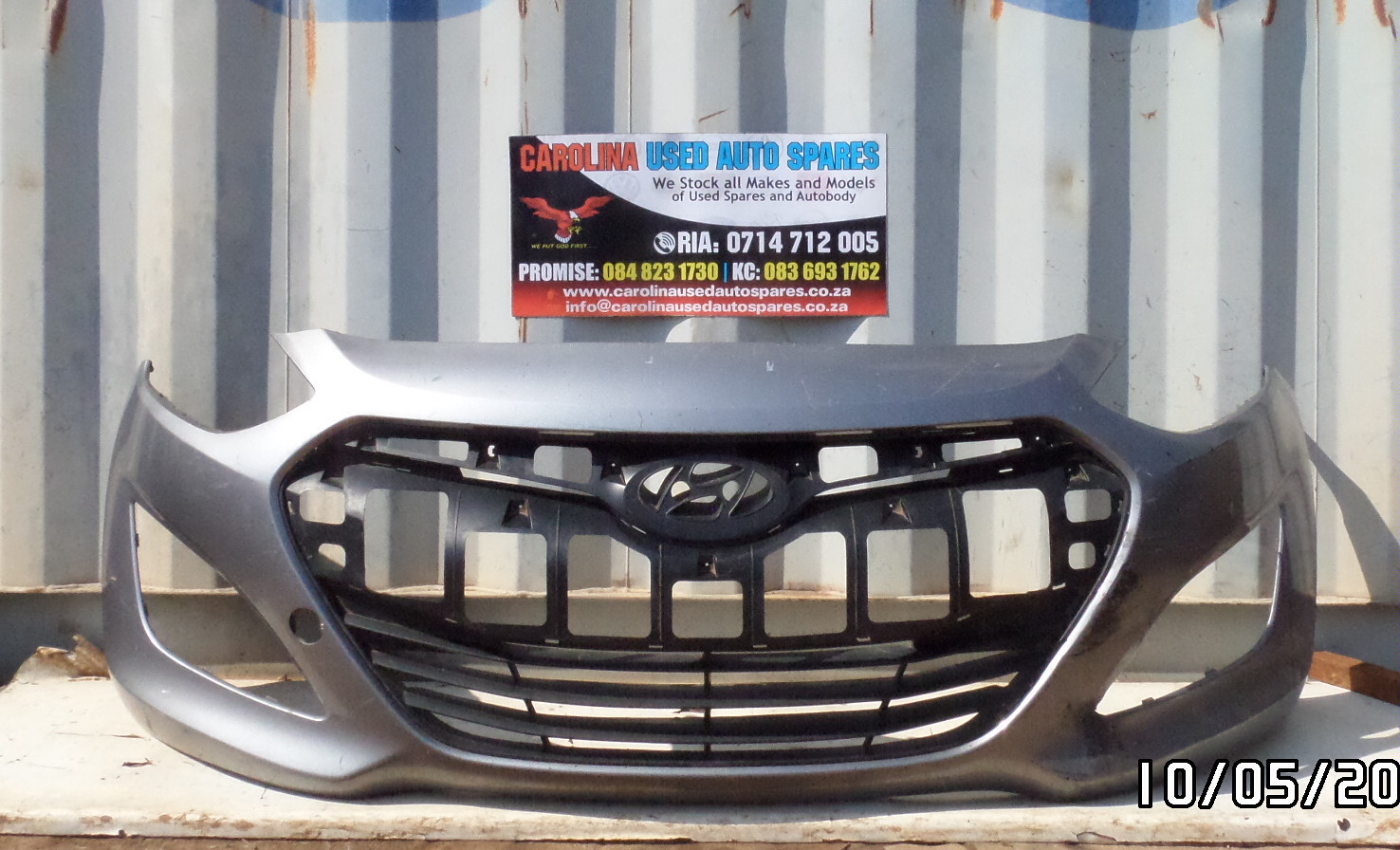 Hyundai i30 front bumper with radiator grill (no badge) - Private Seller Hyundai i30 front bumper with radiator grill (no badge) - Private Seller