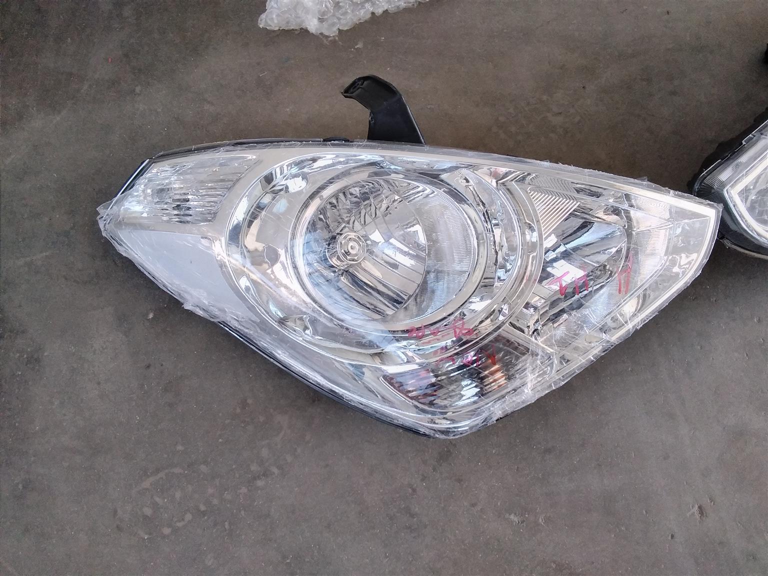 Hyundai H1 Headlights for sale