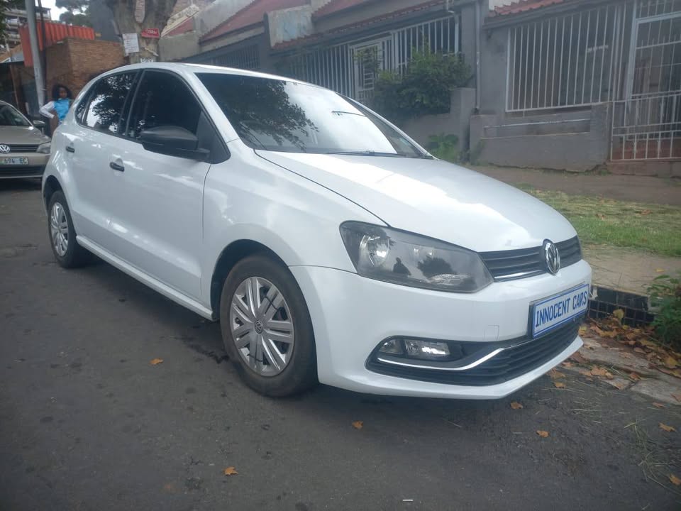 2016 VW POLO 6 TSI, 1.2 petrol, Manual, white color, mileage 81000kms