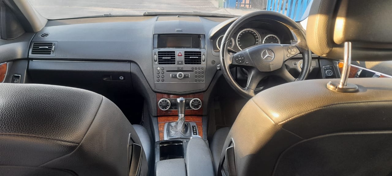2010 MERCEDEZ BENZ C180 KOMPRESSOR