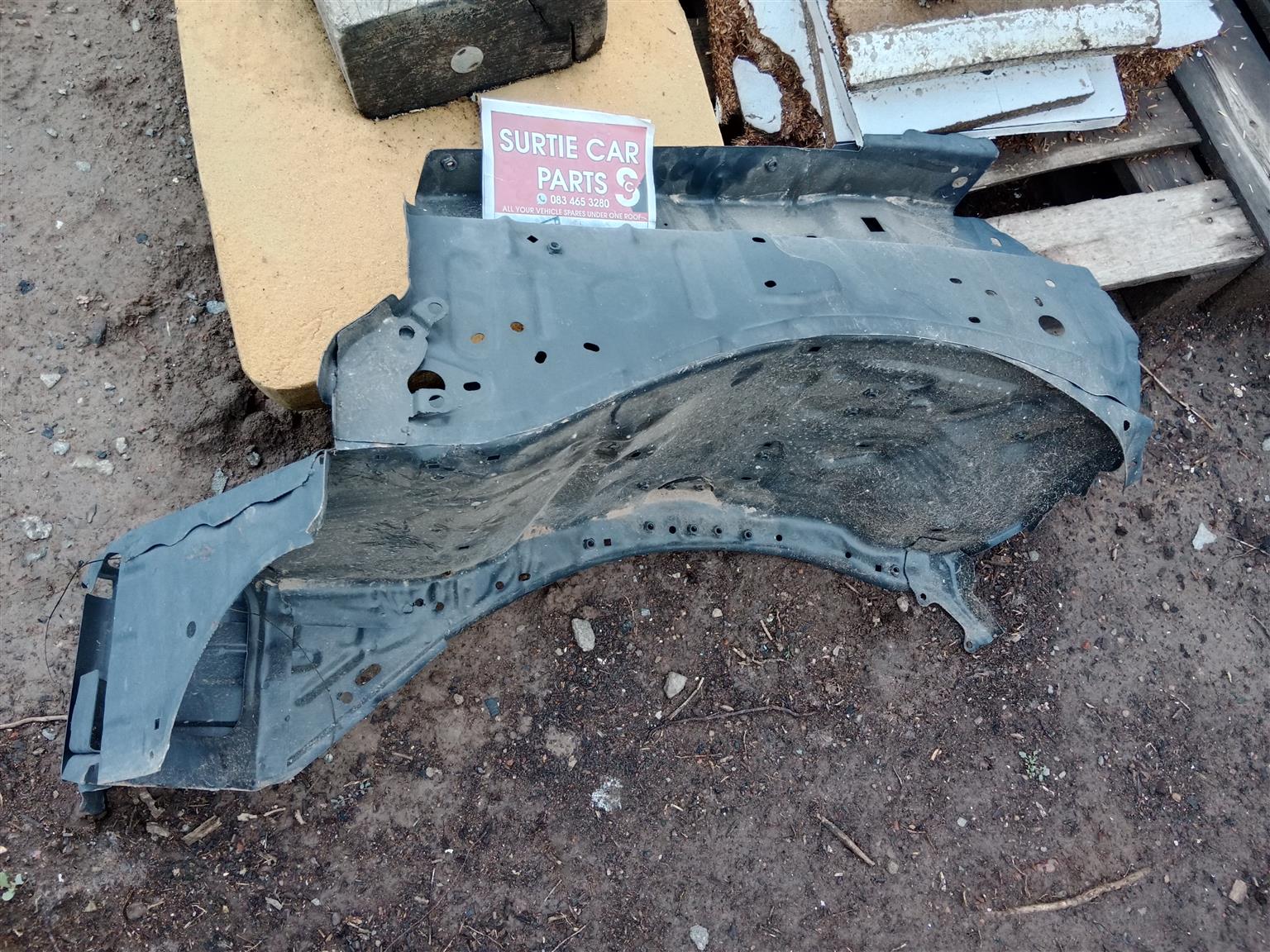 Hilux D4D left front inner fender tray for sale - Private Seller Hilux D4D left front inner fender tray for sale - Private Seller