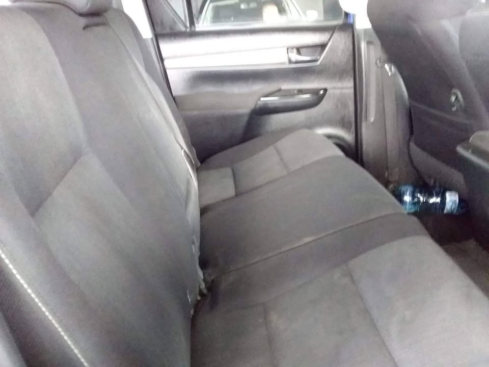 Used Toyota Hilux 2.8GD-6 double cab Legend auto - Private Seller Used Toyota Hilux 2.8GD-6 double cab Legend auto - Private Seller