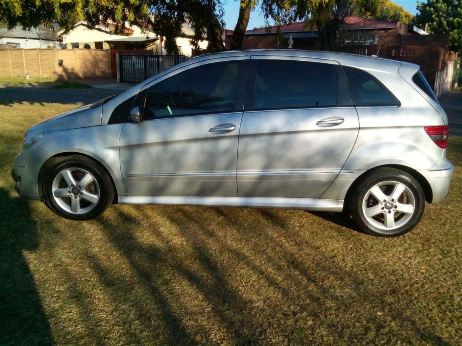 B200 Mercedes B200 T A/T | Junk Mail Marketplace