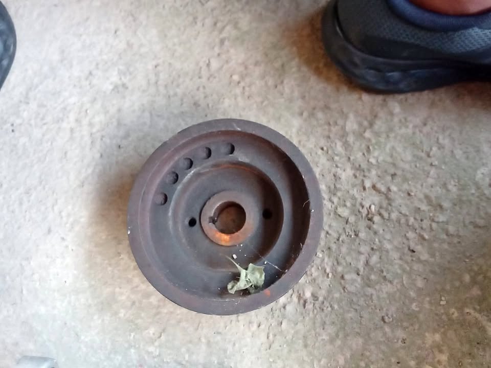 Toyota (4a) crank pulley - Private Seller