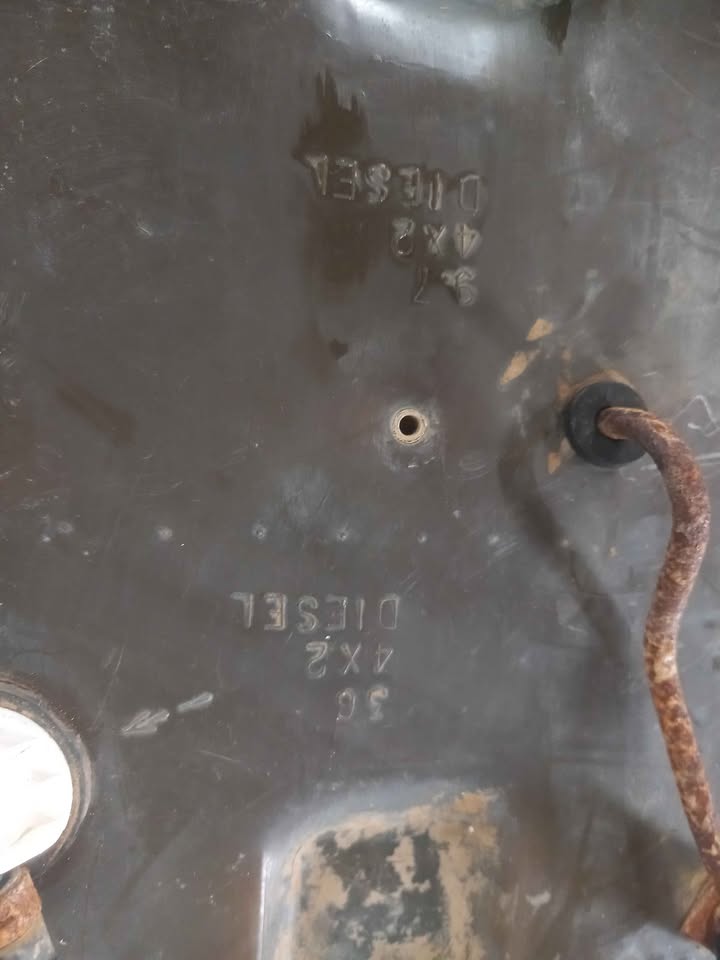 FORD COURIER LWB DIESEL TANK - Private Seller