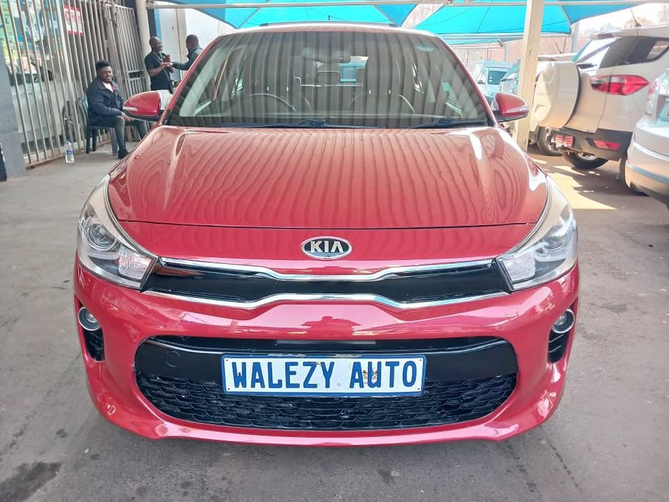 2017 KIA RIO 1.4 HATCHBACK  Transmission: Manual  Mileage: 74000km  Fueltype: Petrol  Maroon