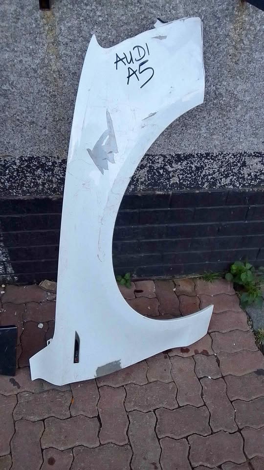 Audi A8 fender - Private Seller Audi A8 fender - Private Seller