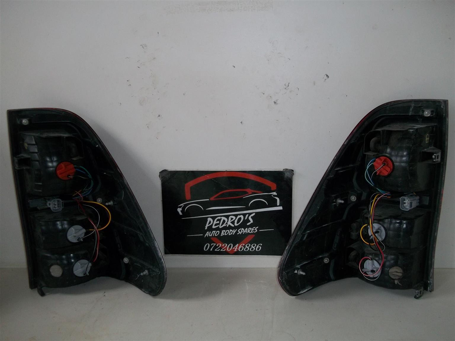 Toyota Hilux '15-'24 L&R LED tail lights (Pair) - Private Seller Toyota Hilux '15-'24 L&R LED tail lights (Pair) - Private Seller