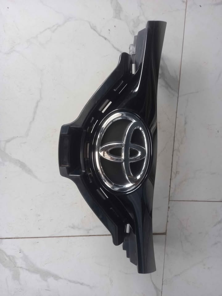 Toyota CHR main grillfor sale - Private Seller Toyota CHR main grillfor sale - Private Seller