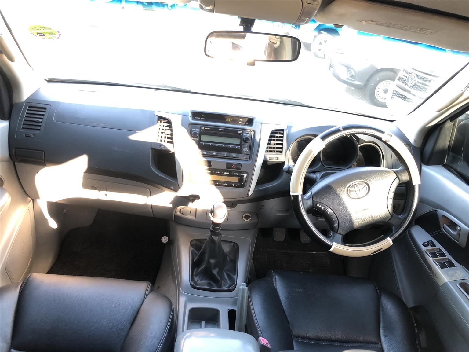 2011 Toyota Hilux 2.7VVTI Double Cab Manual For Sale