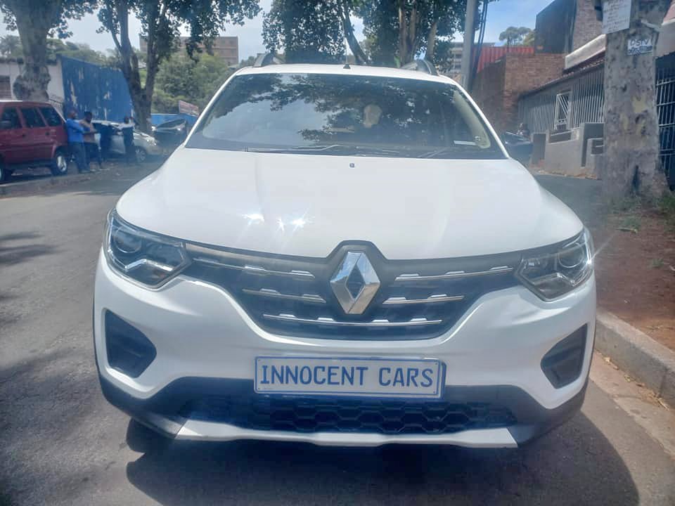 2024 RENAULT TRIBER 1.0 PETROL, MANUAL, WHITE COLOR, MILEAGE 8000KMS SPARE KEY.