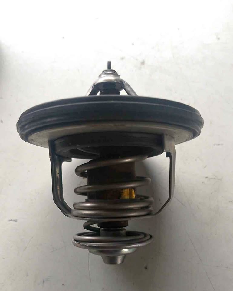Kia k2700 thermostat - Private Seller Kia k2700 thermostat - Private Seller