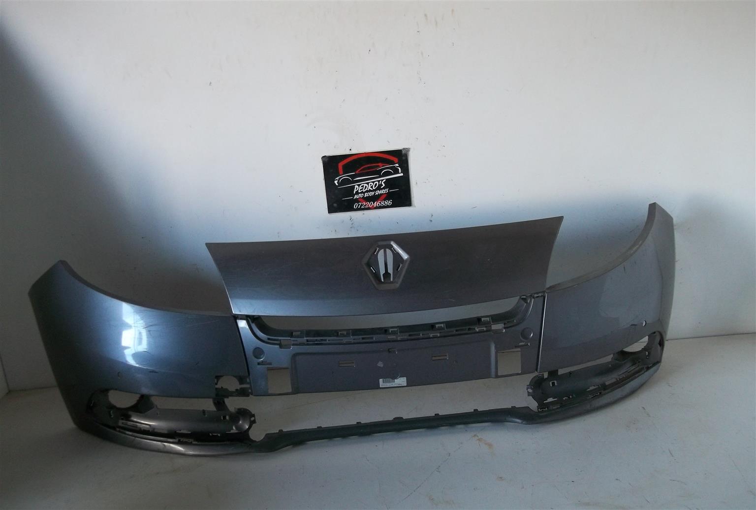 Renault Scenic '09-'12 front bumper - Private Seller Renault Scenic '09-'12 front bumper - Private Seller