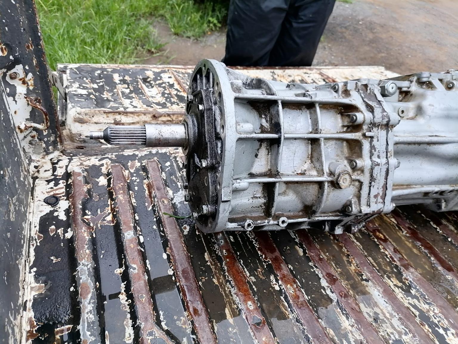 Toyota hilux D4D 4x4 Gearbox in very good condition - Private Seller Toyota hilux D4D 4x4 Gearbox in very good condition - Private Seller