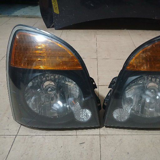 Hyundai h100 headlight - Private Seller Hyundai h100 headlight - Private Seller