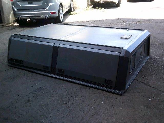 2018 FORD RANGER CANOPY - Private Seller