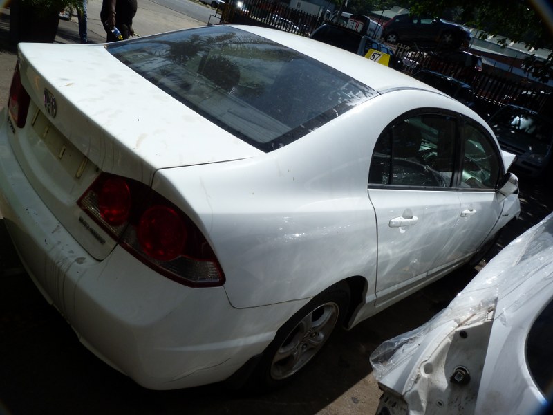 Honda Civic 1.8 EXi AT White - 2007 STRIPPING FOR SPARES - Private Seller Honda Civic 1.8 EXi AT White - 2007 STRIPPING FOR SPARES - Private Seller