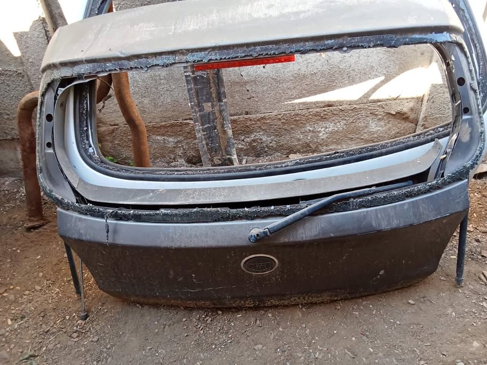 BMW 1 series bootlid - Private Seller BMW 1 series bootlid - Private Seller