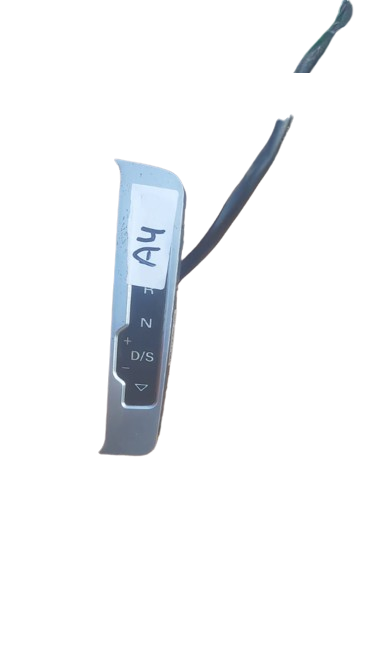 AUDI A4 GEAR SELECTOR TRIM PANEL AUTOMATIC (2013-2017) - Private Seller AUDI A4 GEAR SELECTOR TRIM PANEL AUTOMATIC (2013-2017) - Private Seller