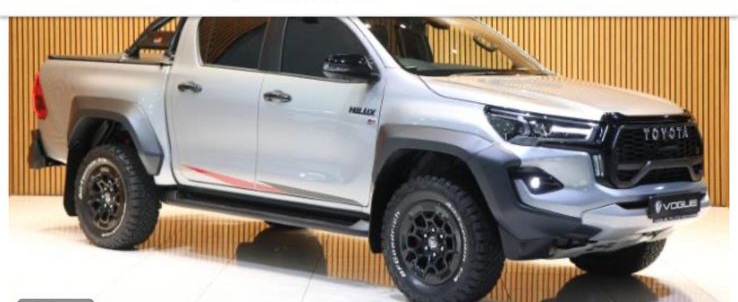 2025 TOYOTA HILUX 2.8GD6 DOUBLE CAP 4X4 G-SPORT TAIL LIGHT RIGHT SIDE FOR SALE - Private Seller