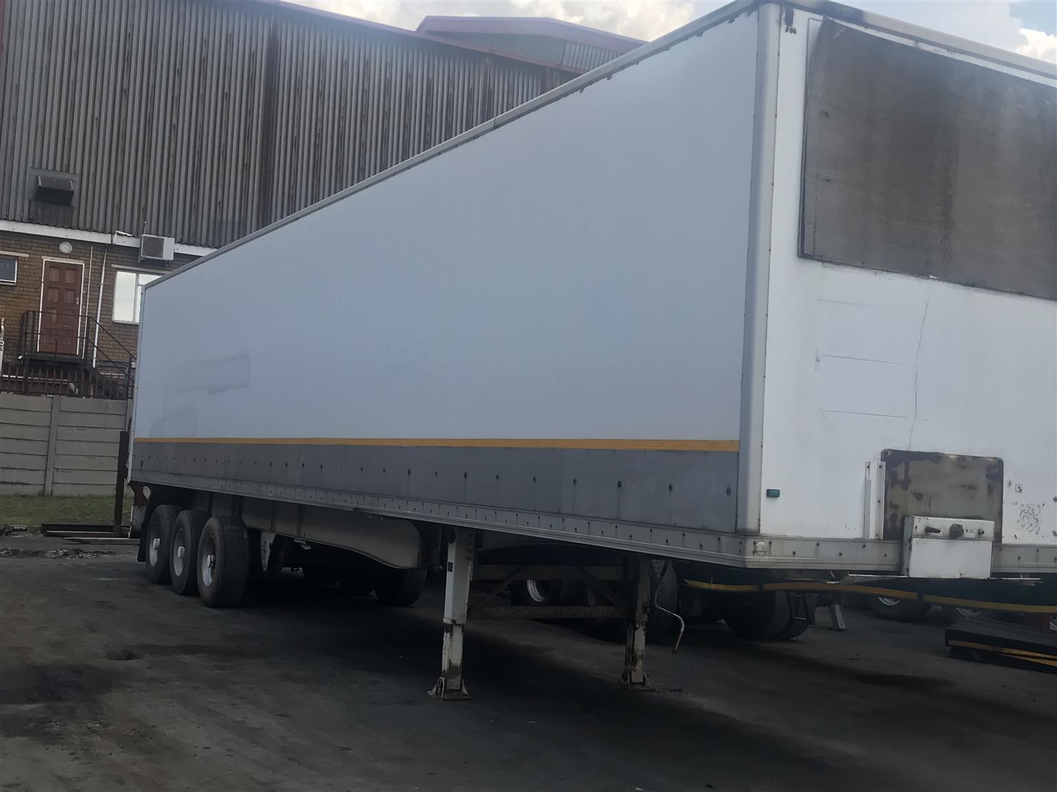 Hendred box trailer for sale