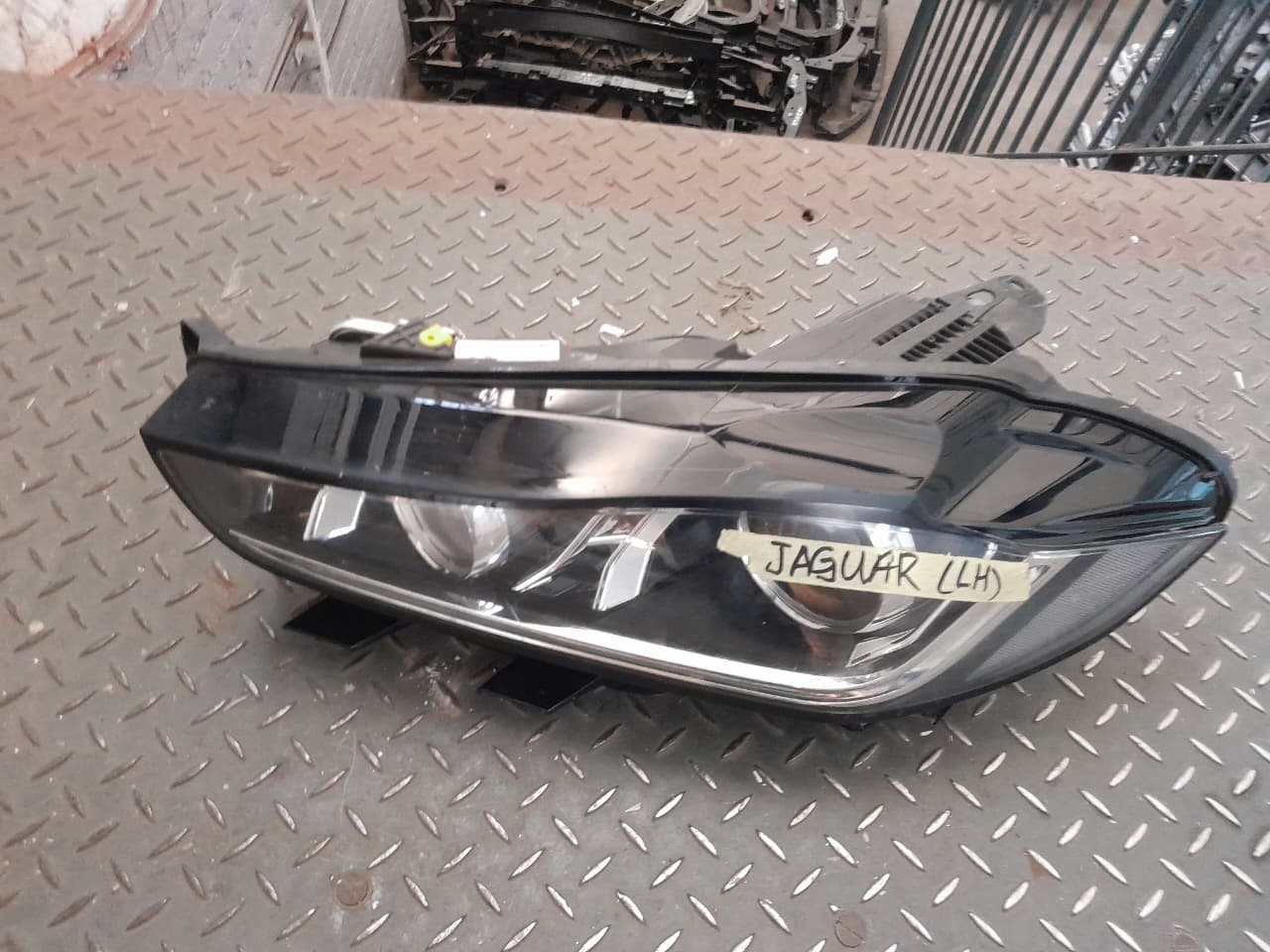 JAGUAR LEFT HAND HEADLIGHTS - Private Seller JAGUAR LEFT HAND HEADLIGHTS - Private Seller
