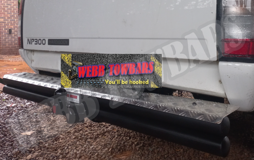 Nissan NP300 Double Tube and Step Towbars - Private Seller Nissan NP300 Double Tube and Step Towbars - Private Seller