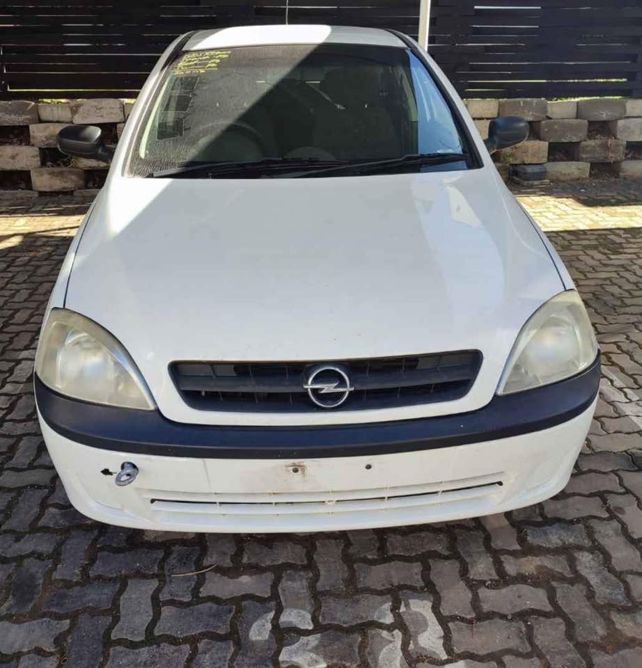 Corsa gamma 1.7 turbo diesel stripping - Private Seller