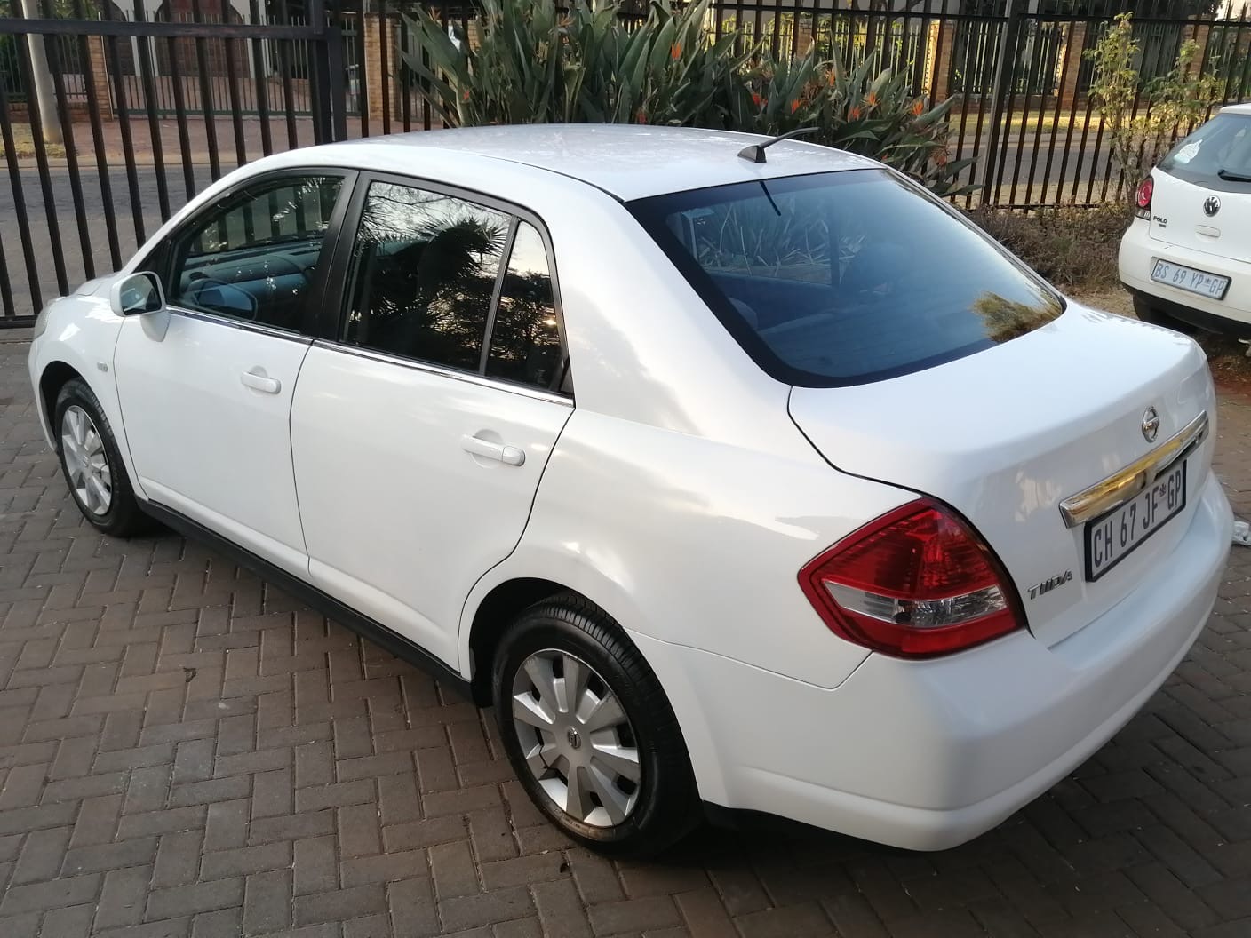 Used 2011 Nissan Tiida sedan 1.6 Visia+ auto - Private Seller Used 2011 Nissan Tiida sedan 1.6 Visia+ auto - Private Seller