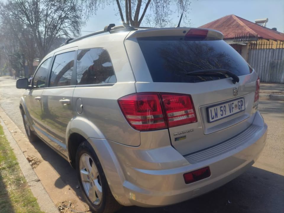 2010 Dodge journey 2.4 Automatic