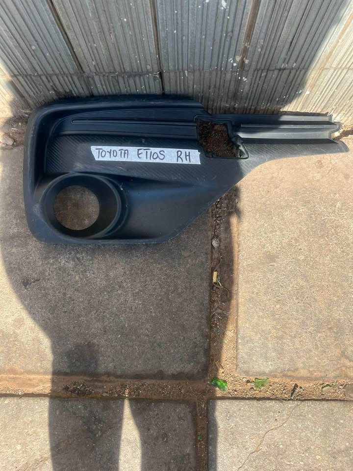 Toyota Etios fog light cover - Private Seller Toyota Etios fog light cover - Private Seller