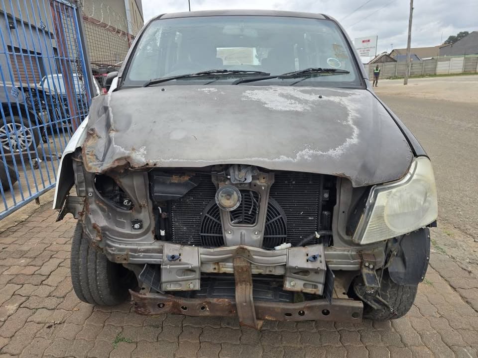 Mahindra Xylo 2.5 Stripping For Spare Parts - Private Seller