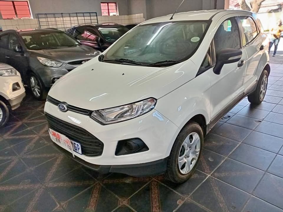 2016 Ford Ecosport 1.5  Manual, Petrol  White color  Reverse sensor