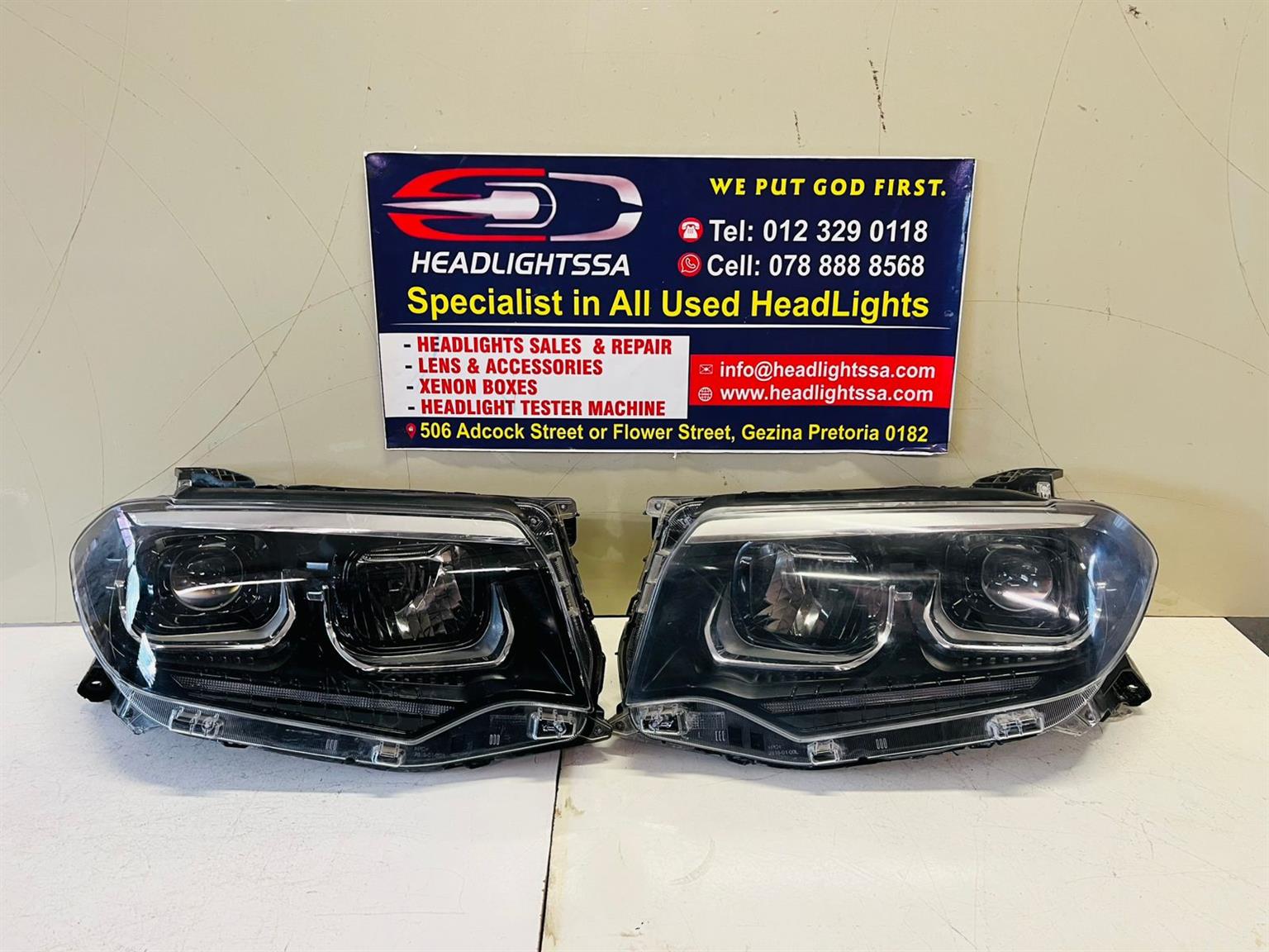 Mahindra Scorpio N left and right side LED Xenon headlights (2023) - Private Seller Mahindra Scorpio N left and right side LED Xenon headlights (2023) - Private Seller
