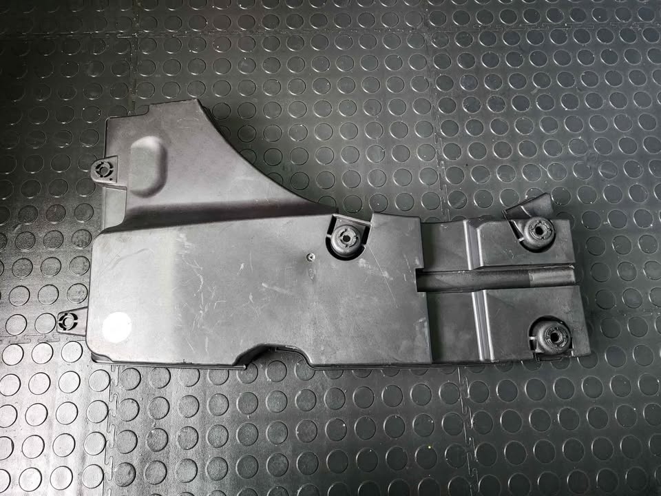 AUDI Q7 SUBWOOFER - Private Seller